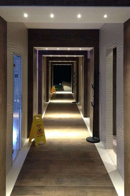 centro wellness spa, corridoio accesso